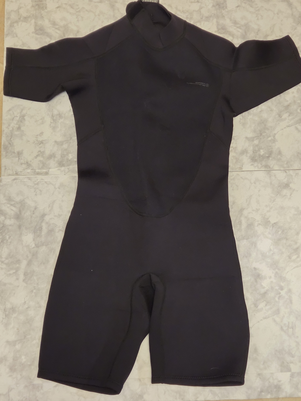 Dark Lightening Adult Black Short Wet Suit Size Small